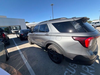 2025 Ford Explorer ST
