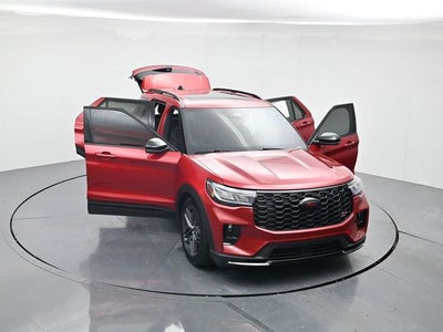 2025 Ford Explorer ST