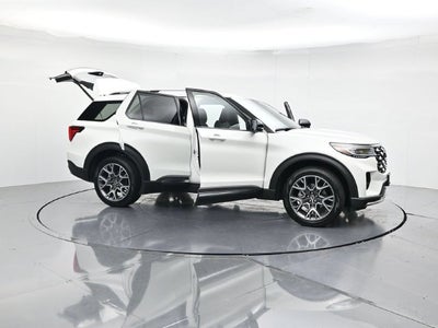 2027 Ford Explorer Platinum
