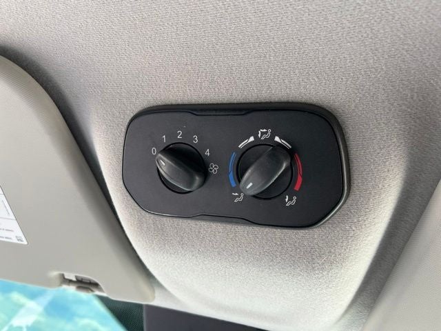 2015 Ford Transit-150 XLT