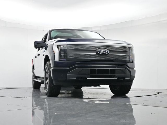 2024 Ford F-150 Lightning Lariat
