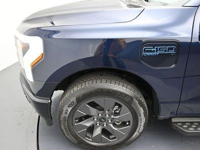 2024 Ford F-150 Lightning Lariat