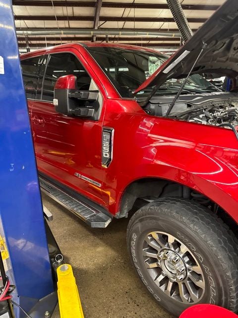 2022 Ford F-250SD Lariat