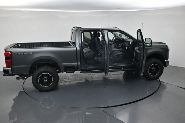 2026 Ford F-250SD Lariat Tremor