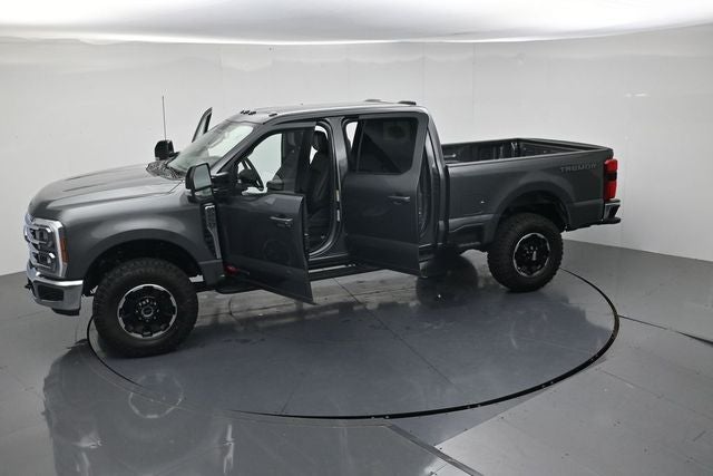 2026 Ford F-250SD Lariat Tremor