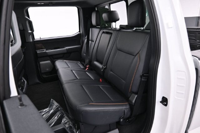 2027 Ford F-250SD Lariat 7.3L