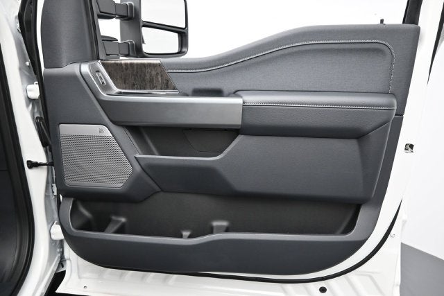 2027 Ford F-250SD Lariat 7.3L