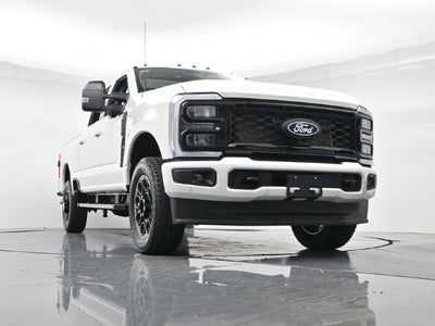 2027 Ford F-250SD Lariat 7.3L