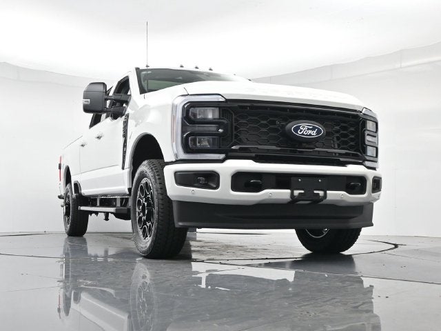 2027 Ford F-250SD Lariat 7.3L