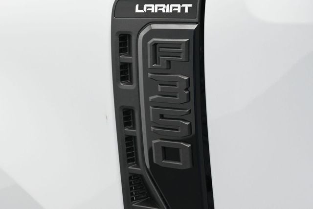 2026 Ford F-350SD Lariat Tremor