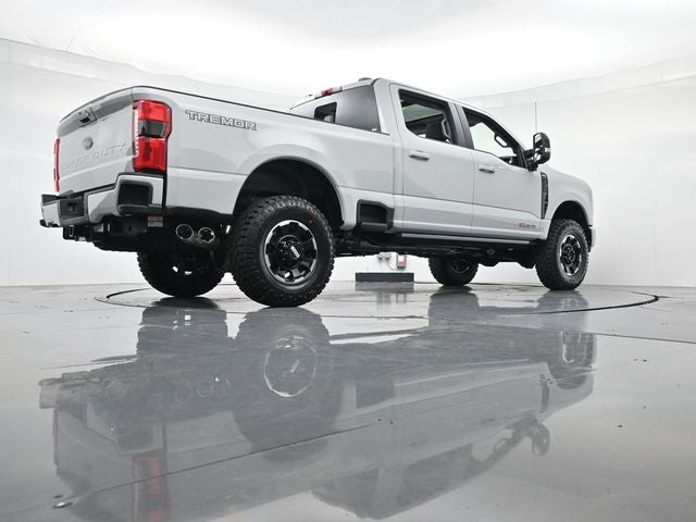 2026 Ford F-350SD Lariat Tremor