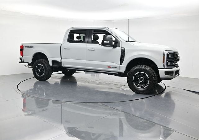 2026 Ford F-350SD Lariat Tremor