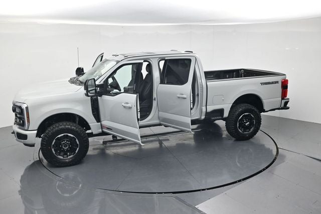 2026 Ford F-350SD Lariat Tremor