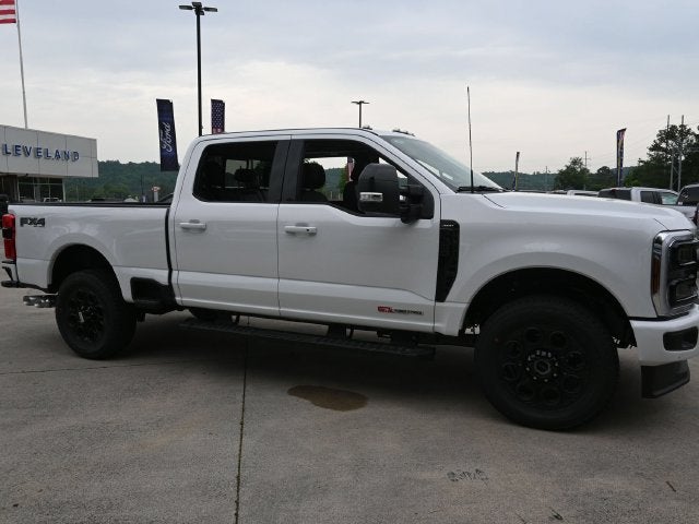 2025 Ford F-350SD Lariat