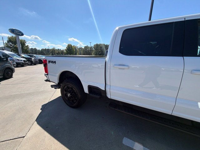 2025 Ford F-350SD Lariat