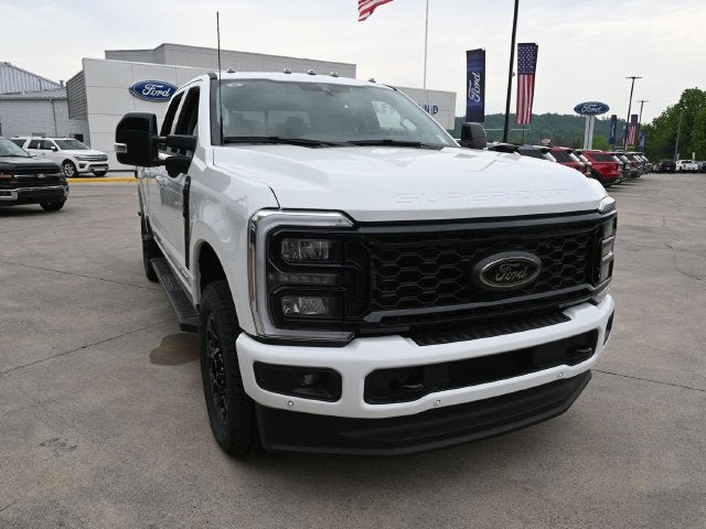 2025 Ford F-350SD Lariat