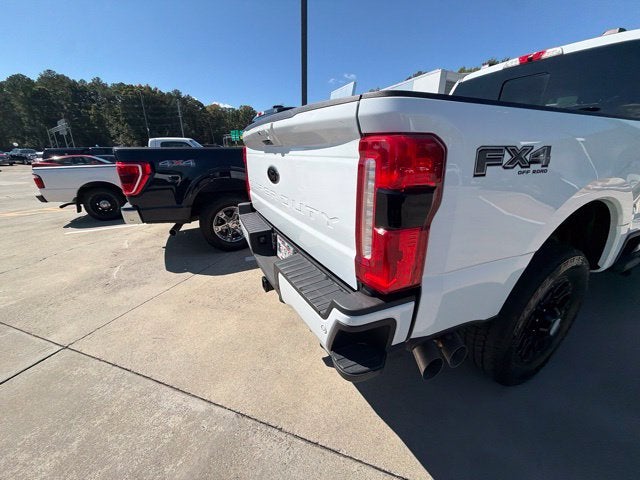 2025 Ford F-350SD Lariat