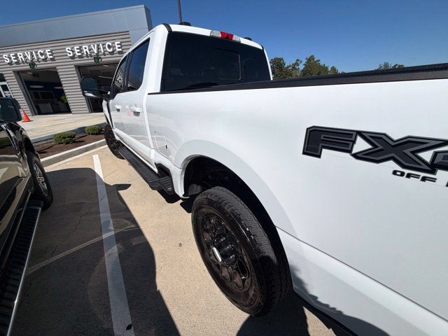2025 Ford F-350SD Lariat