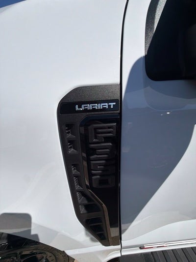 2025 Ford F-350SD Lariat