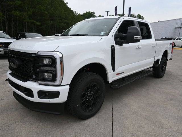 2025 Ford F-350SD Lariat