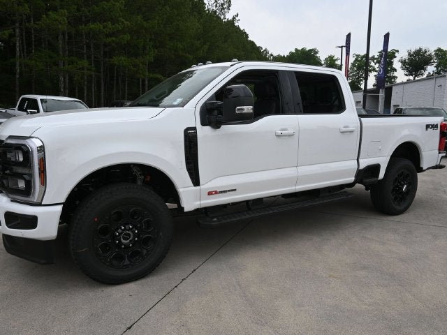 2025 Ford F-350SD Lariat