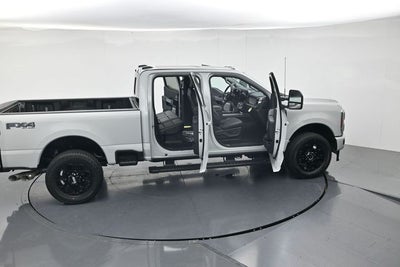 2026 Ford F-350SD F-350® Lariat®