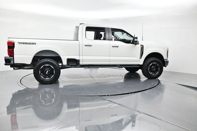 2026 Ford F-350SD Lariat Tremor