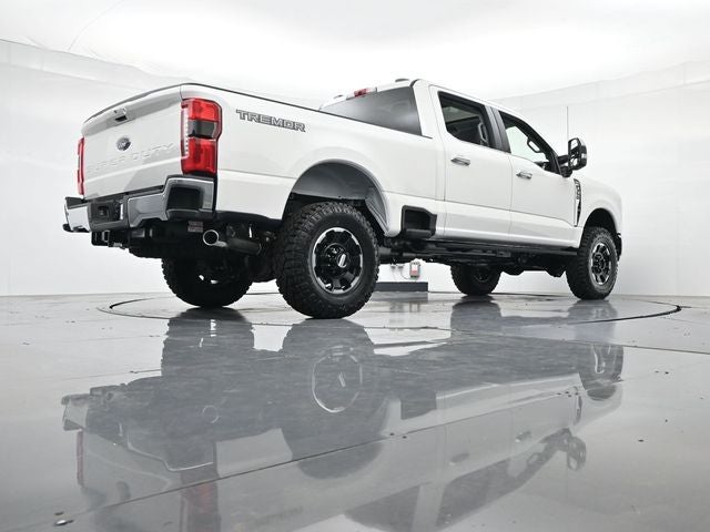 2026 Ford F-350SD Lariat Tremor