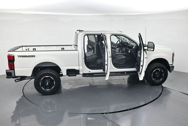 2026 Ford F-350SD Lariat Tremor