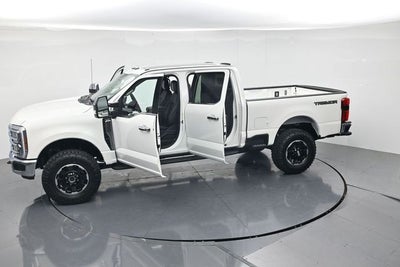 2026 Ford F-350SD Lariat Tremor