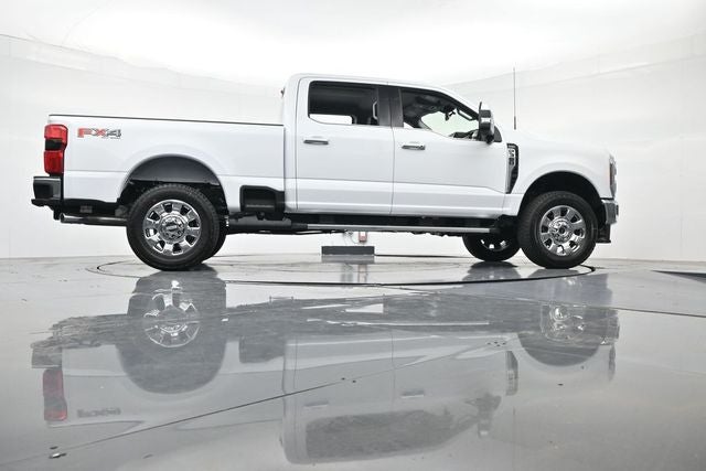 2026 Ford F-350SD F-350® Lariat®
