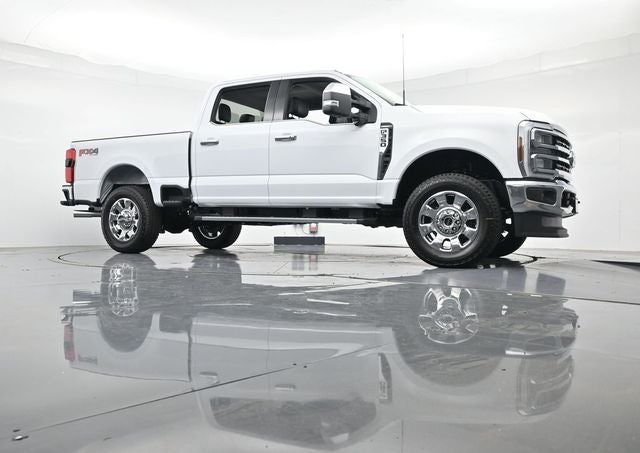 2026 Ford F-350SD F-350® Lariat®