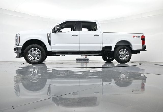 2026 Ford F-350SD F-350® Lariat®