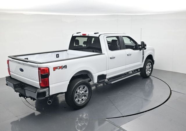 2026 Ford F-350SD F-350® Lariat®