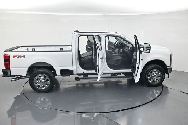 2026 Ford F-350SD F-350® Lariat®