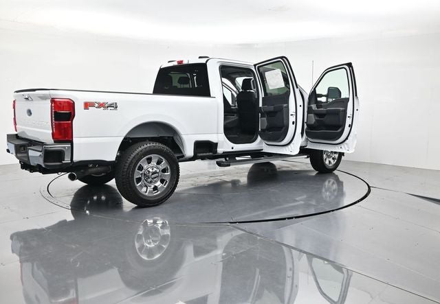 2026 Ford F-350SD F-350® Lariat®