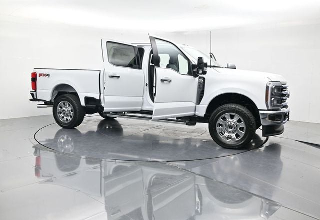 2026 Ford F-350SD F-350® Lariat®