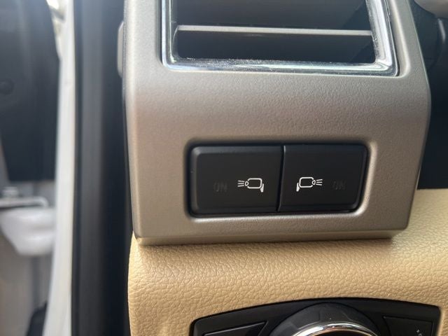 2017 Ford F-350SD Lariat