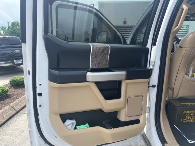 2017 Ford F-350SD Lariat