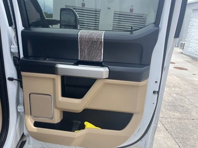 2017 Ford F-350SD Lariat