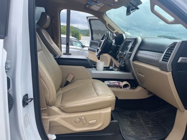 2017 Ford F-350SD Lariat