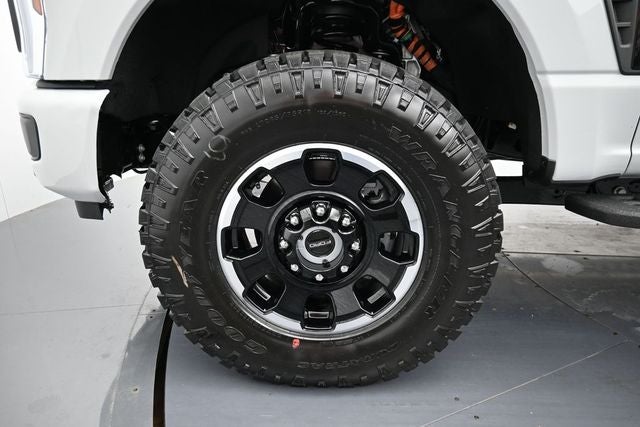 2026 Ford F-350SD Lariat Tremor