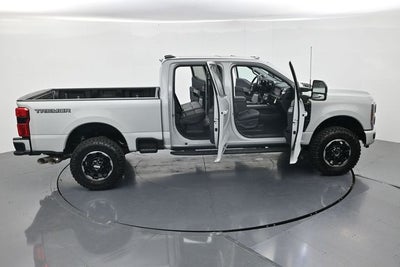 2026 Ford F-350SD Lariat Tremor