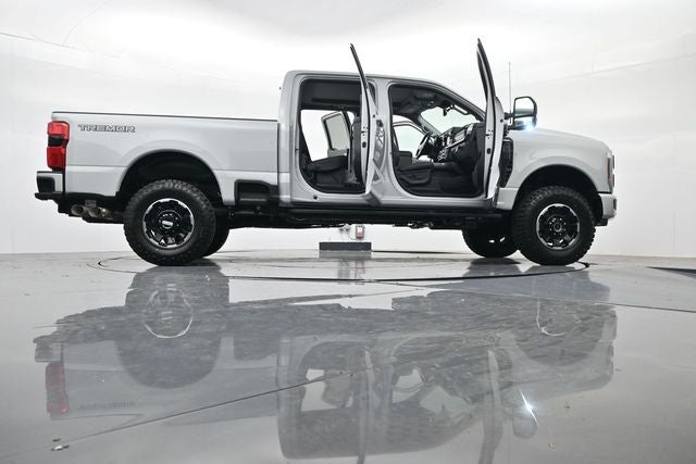 2026 Ford F-350SD Lariat Tremor