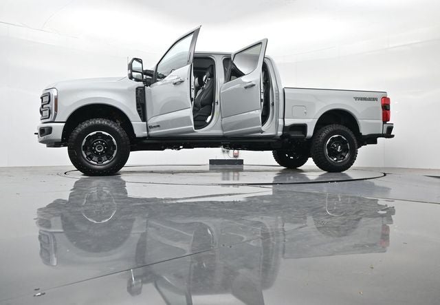 2026 Ford F-350SD Lariat Tremor