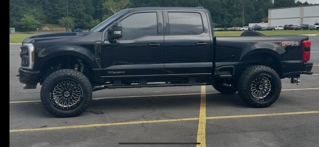 2024 Ford F-350SD Lariat
