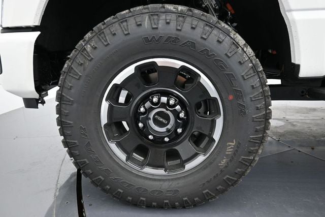 2026 Ford F-350SD Lariat Tremor