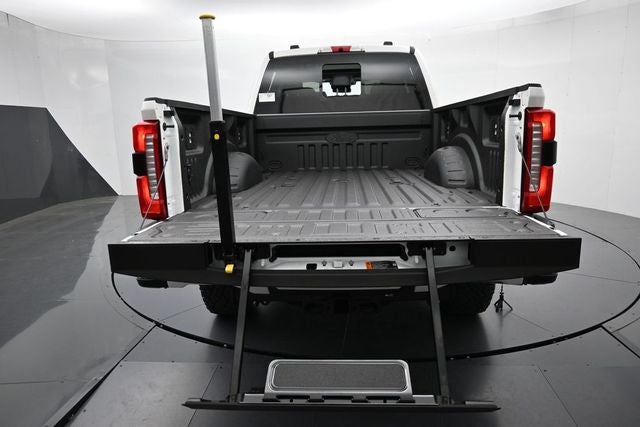 2026 Ford F-350SD Lariat Tremor
