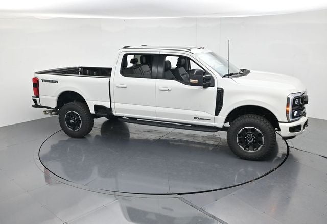 2026 Ford F-350SD Lariat Tremor