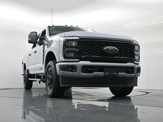 2026 Ford F-350SD F-350® Lariat®